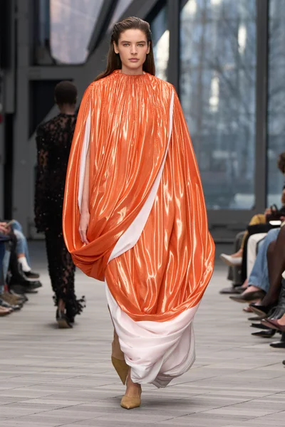 Look 58